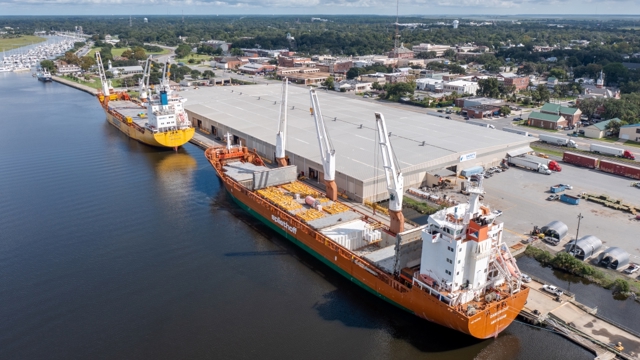 Spliethoff Spliethoff | Worldwide ocean transport Solid between every shore